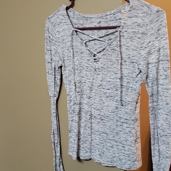 Shirt - Picture 1 of 1